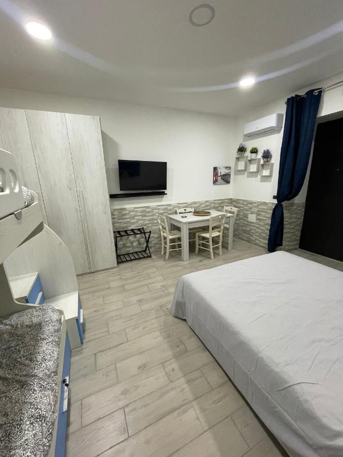 Casa Vacanze Luisa Неаполь Экстерьер фото